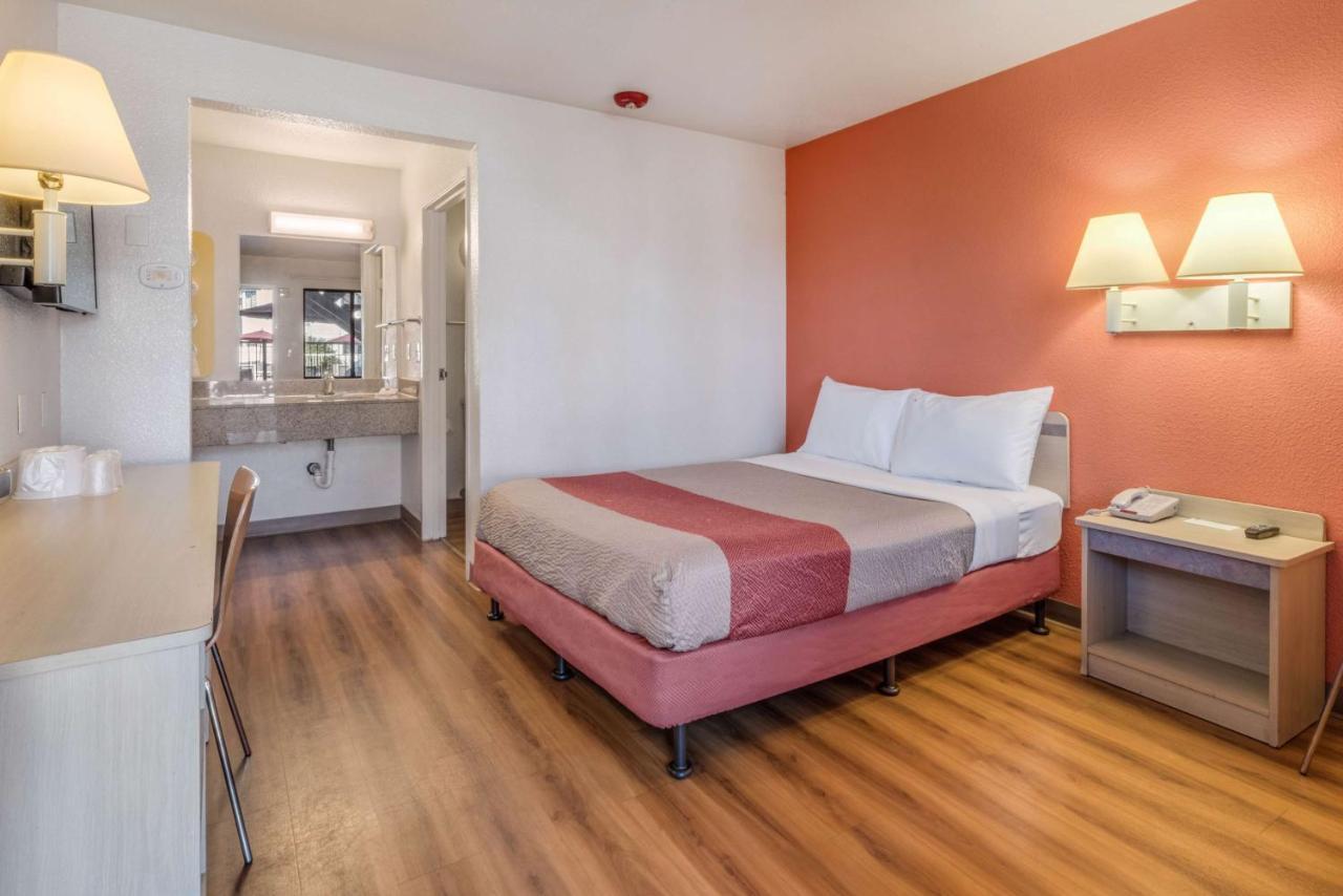 Motel 6-Fairfield, Ca - North Екстер'єр фото