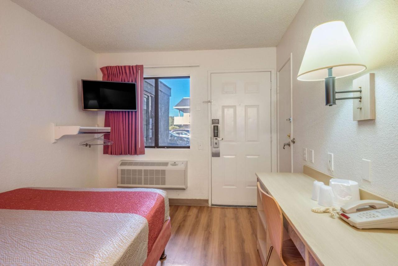 Motel 6-Fairfield, Ca - North Екстер'єр фото